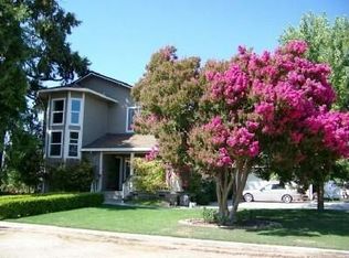 6373 E Peltier Rd, Acampo, CA 95220