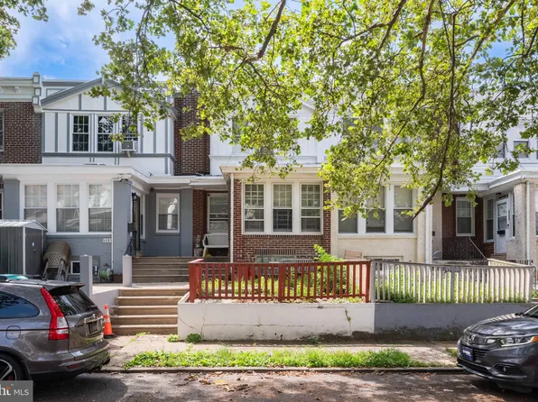 5125 Mebus St, Philadelphia, PA 19124