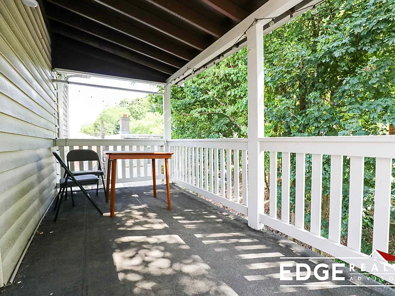 548 Washington St #3 — Photo 9