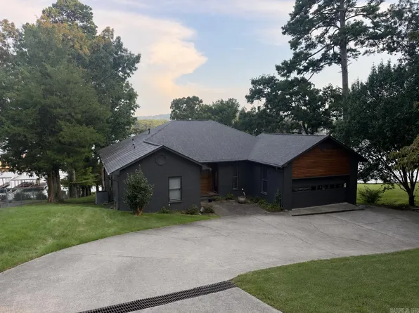 2053 Marion Anderson Rd, Hot Springs, AR 71913