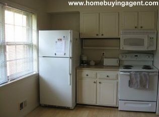10452 Armstrong St, Fairfax, VA 22030