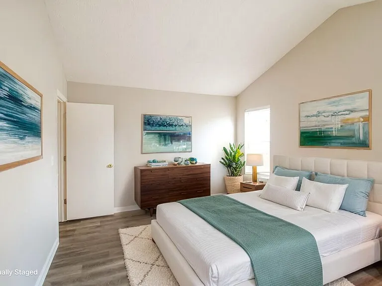 5649 La Fleur Trl — Photo 13