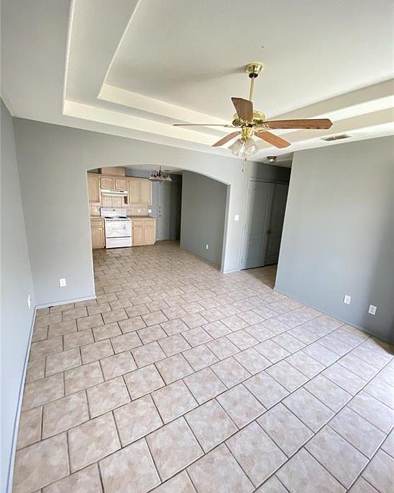 1st image of 1315 Acme Ln #2