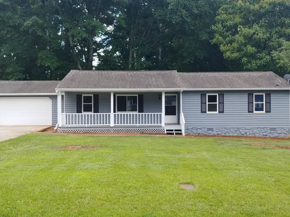 1118 Blazing Rdg, Lawrenceville, GA 30046
