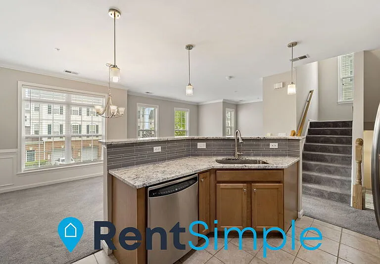 6791 Hampton Bay Ln — Photo 16