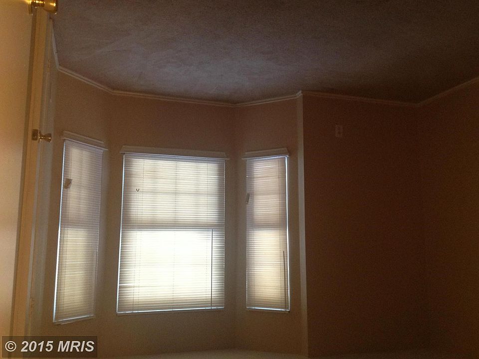 Bedroom (Master)