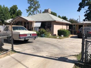 8409 School St, Lamont, CA 93241