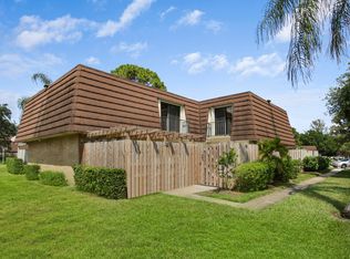 503 5th Ln #503, Palm Beach Gardens, FL 33418