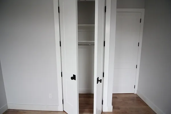 Rented by Nooklyn NYC LLC | media 27