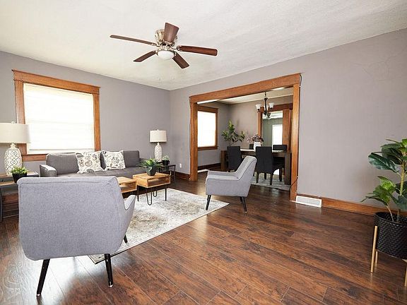5th image of 1333 E 81st Ter