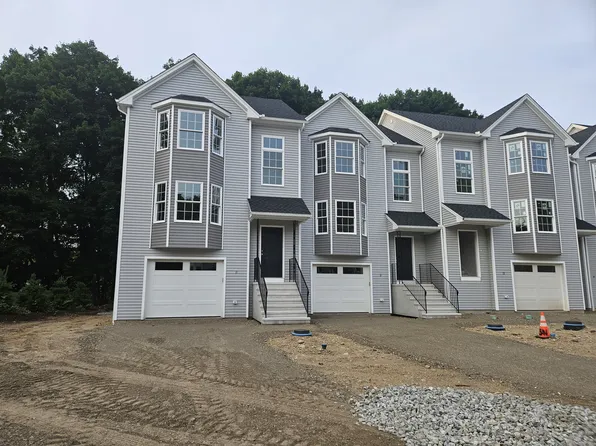 15 Summer Brook Way, Seymour, CT 06483