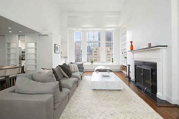 Rented by Halstead Real Estate | media 9