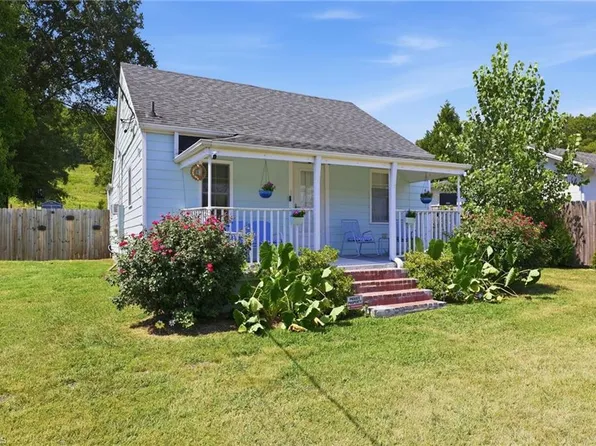 122 Turner Rd, Madison, NC 27027