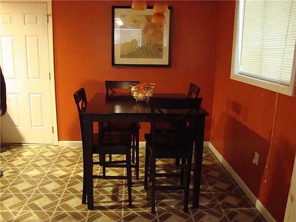 3rd image of 4775 Galahad Dr