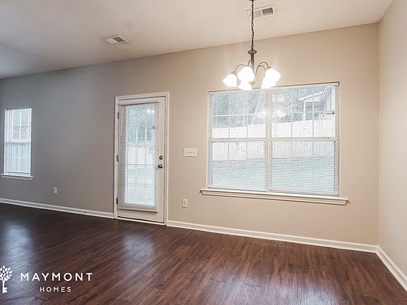 5th image of 7024 Shadesbrook Dr