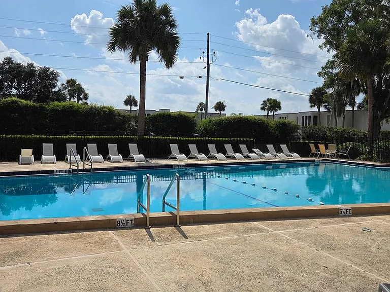 266 Orienta Point — Photo 28