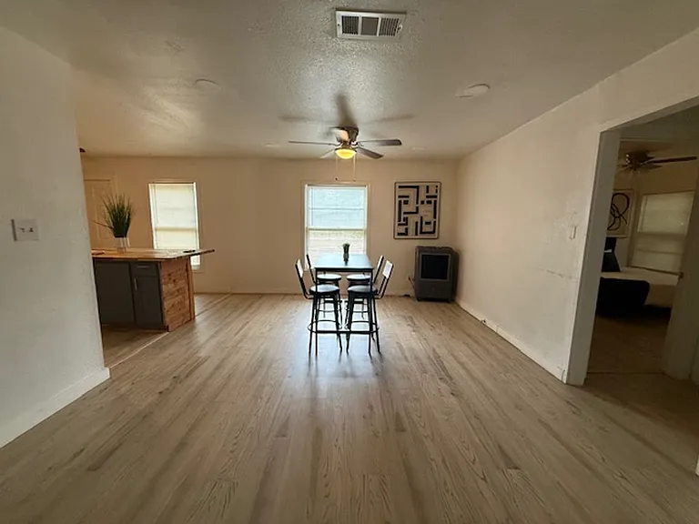 841 S San Jose Dr — Photo 3