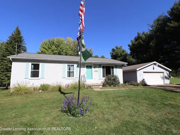 605 McClintock St, Laingsburg, MI 48848