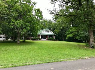 405 Fourth St, La Grange, TN 38046