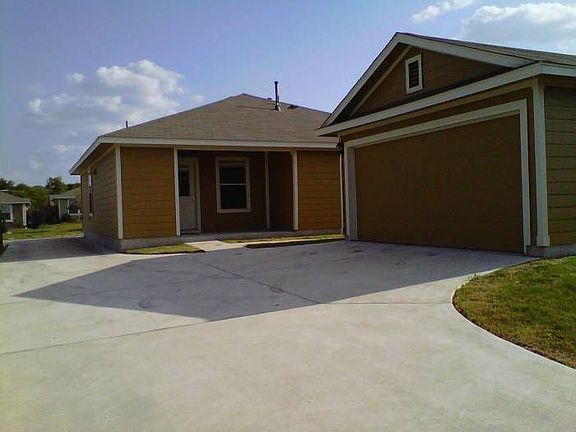 2nd image of 17828 Golden Valley Dr
