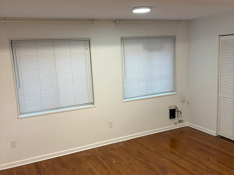 1525 12th St NW #203 — Photo 6