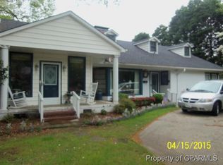 1202 Harding Ave, Kinston, NC 28501