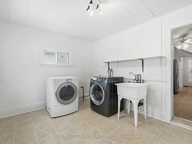 20 York St — Photo 23