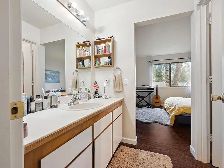 9979 SE Talbert St — Photo 20