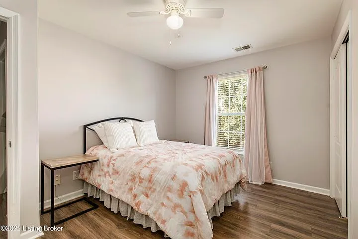 5212 Charlbury Ct — Photo 7