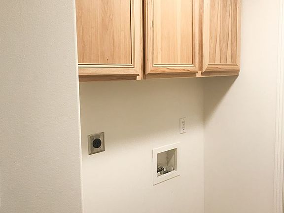 4th image of 761 N 235 E #3208121