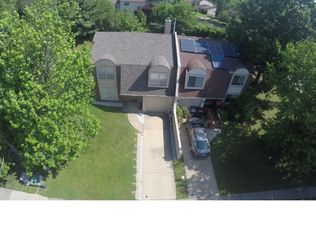 6 Turaco Dr, Voorhees, NJ 08043