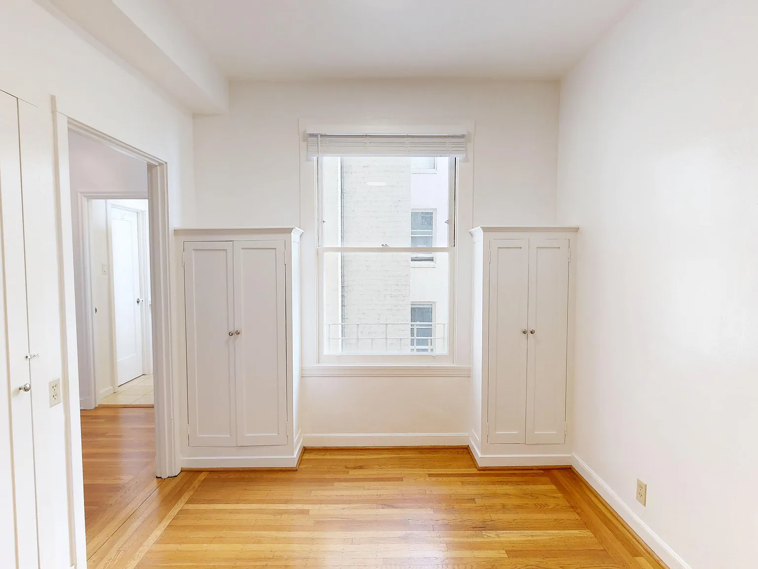 1735 Van Ness Avenue — Photo 3