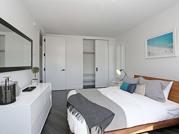 5th image of 250 E Houston St #2GG