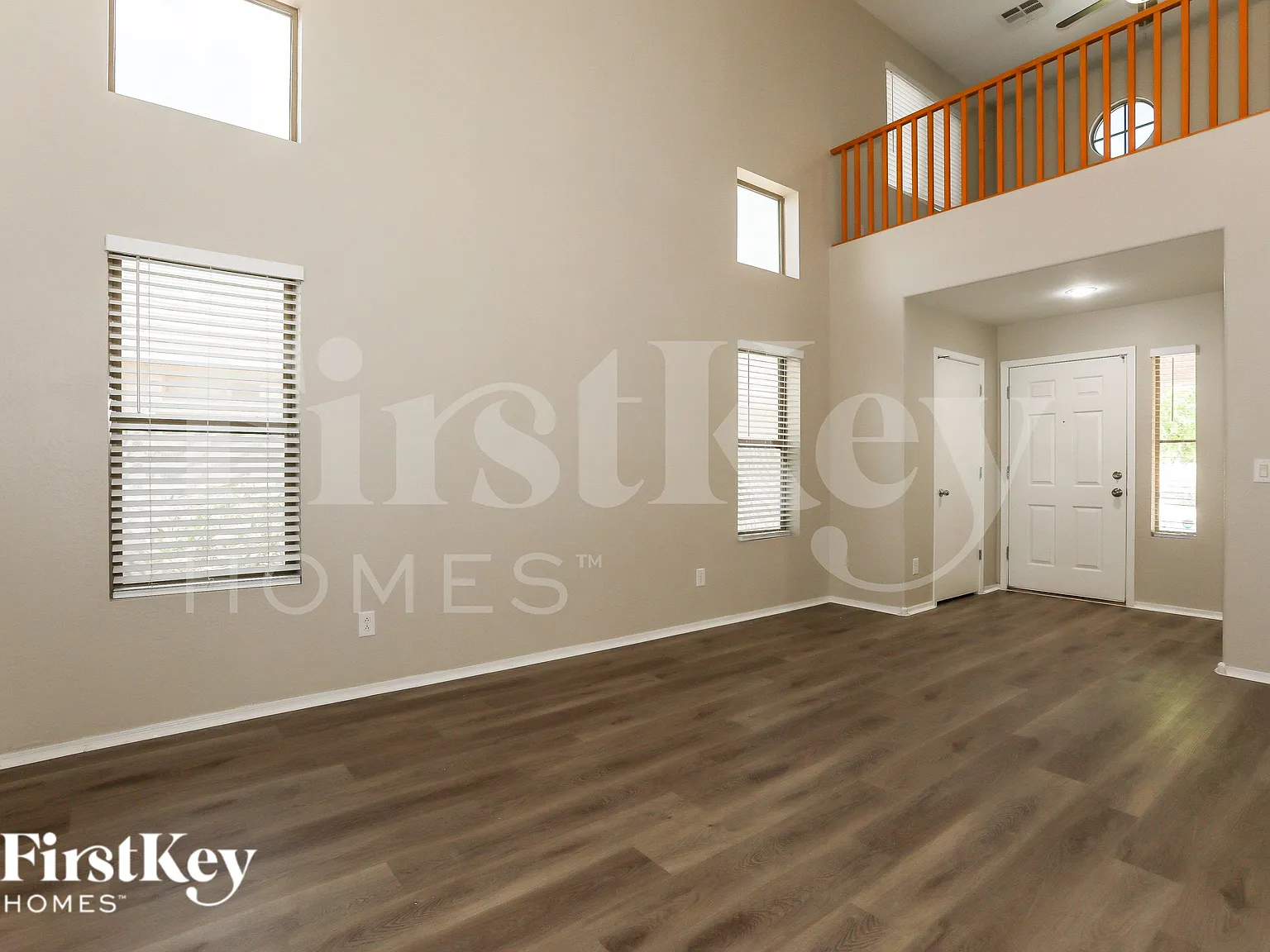 4 bed, 2.5 bath, 2068 sqft, $2,025 — Photo 2
