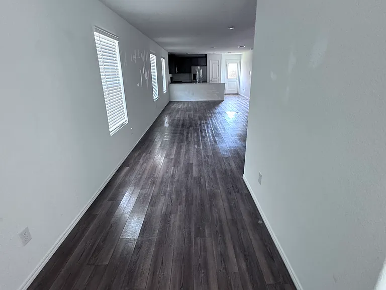 7520 Gray Wolf Ln — Photo 8