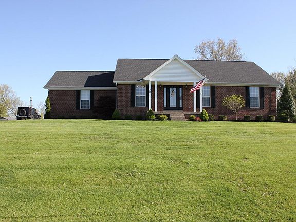 2nd image of 301 Skyline Dr