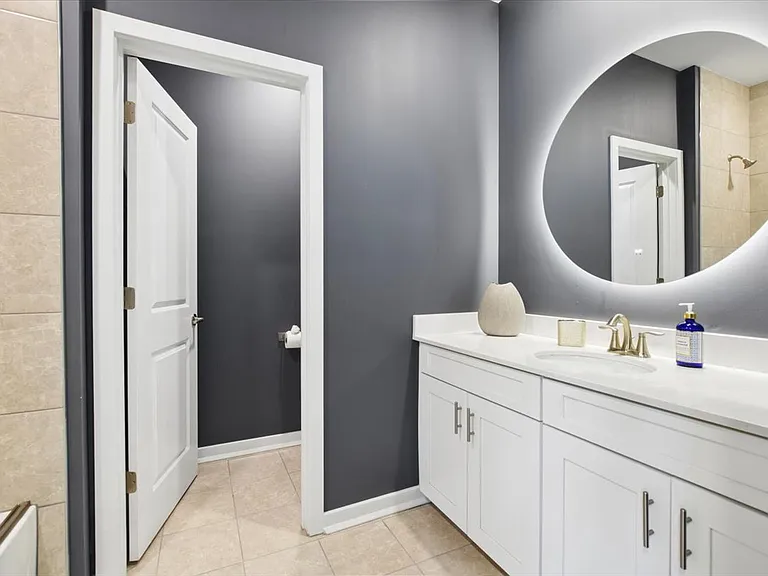 Full Bathroom on Second level