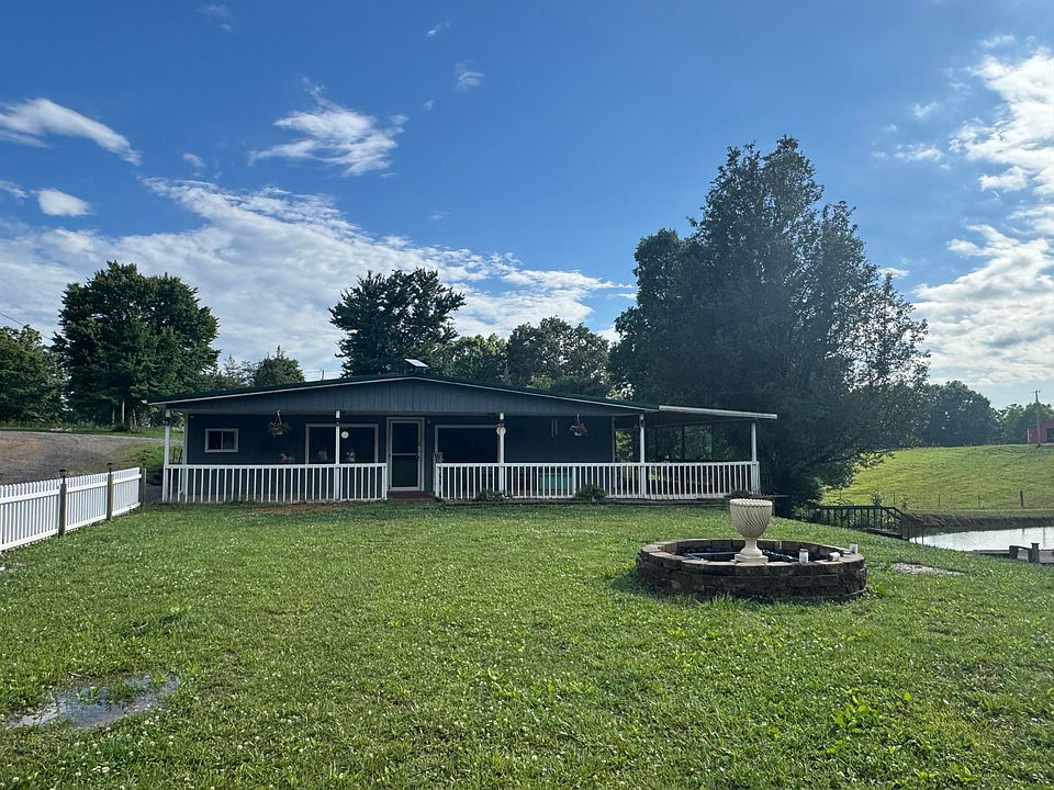 1st image of 527 Gentry Mill Rd