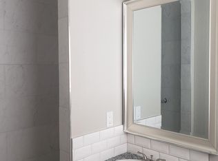 1045 NW 8th St, Moore, OK 73160