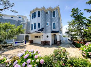 2011 E Bay Ter, Ship Bottom, NJ 08008