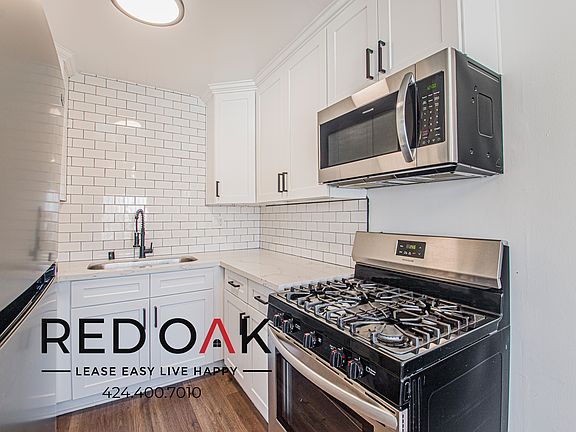 2nd image of 1843 S Gramercy Pl APT 9