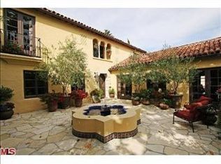 3428 Amesbury Rd, Los Angeles, CA 90027