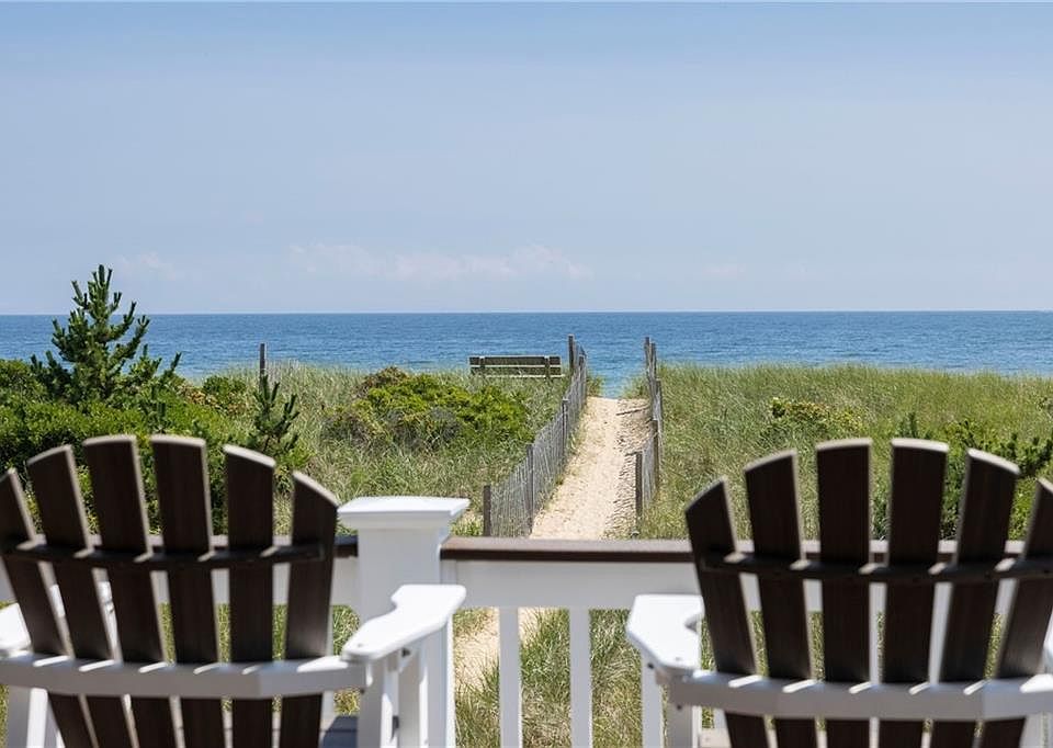 457 Atlantic Ave, Westerly, RI 02891 Zillow