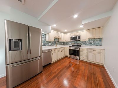 490 Newport Ave, Attleboro, MA, 02703