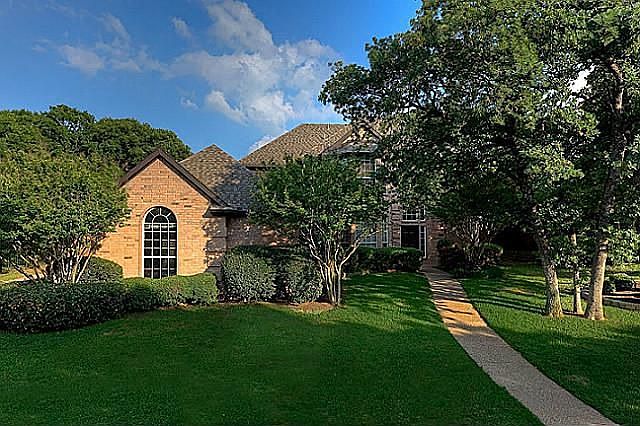 1st image of 3040 Woodhollow Dr