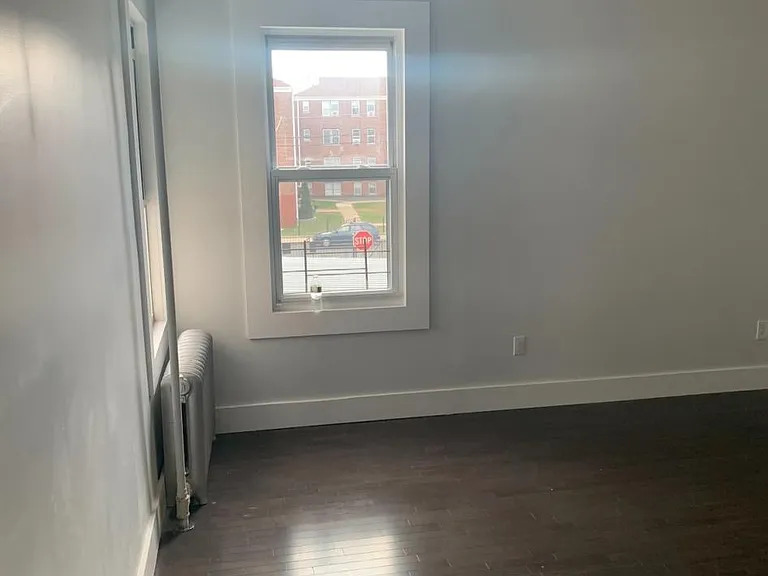 376 Lincoln Ave #2 — Photo 8