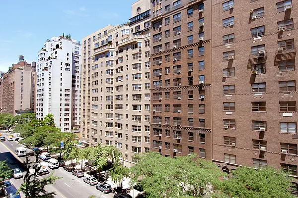 Rented by Corcoran | media 7