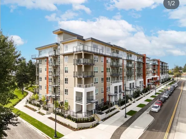 13258 105th Ave #205, Surrey, BC V3T 1Y9