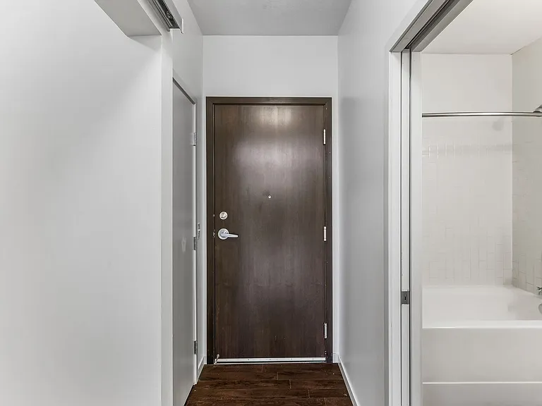 The Flats at West End — Photo 37