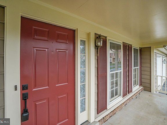 5th image of 8409 Harron Valley Ct